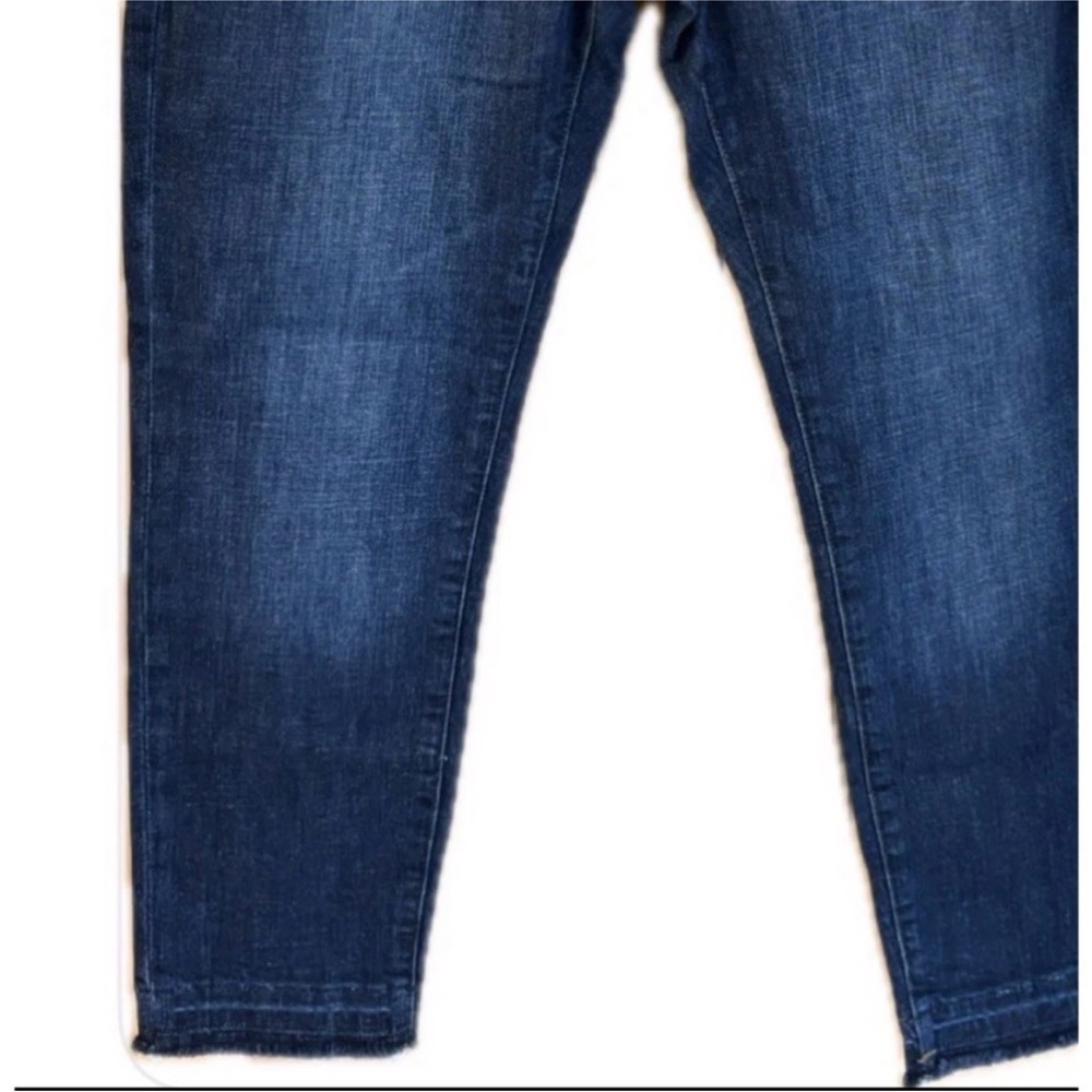 Frame Le Garcon NWOT Dark Wash Mid Rise Slim Crop Raw Hem 27 - Picture 5 of 9
